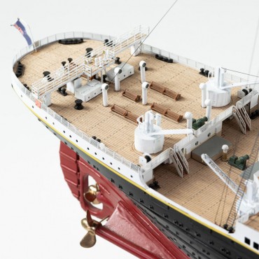 RMS TITANIC 1912 Paquebot 1/250 Amati B1606