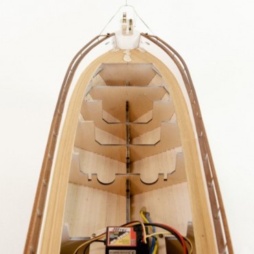 GRAND BANKS Cruising Yacht 1/20 Amati B1607